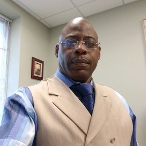 Meet your Posher, Thomas